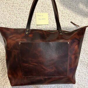 Portland Leather LAVA Oversized Zippered Tote